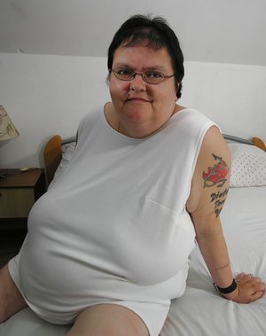 BBW Granny Pussy Pictures