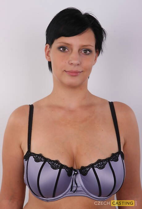 Czech Casting  invites you to browse their xxx pictures with Katerina exhibit amazing shape