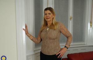 Mature NL pleased to share with you a free picture gallery with juvenile female xxx gallery 203486