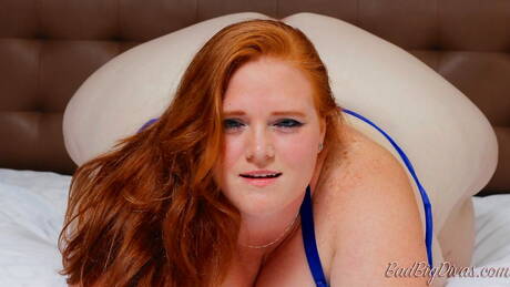 Bubble Busty Dames pleased to share with you a free gallery with juicy girl xxx gallery 260476